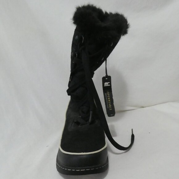 SOREL - Waterproof | 10.5 inch bottom sole measured | Stylish Black Winter Boots - Picture 3 of 12